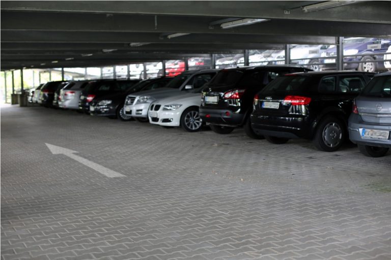 Frankfurt Flughafen Parken Tor 31 flyautoparking.de